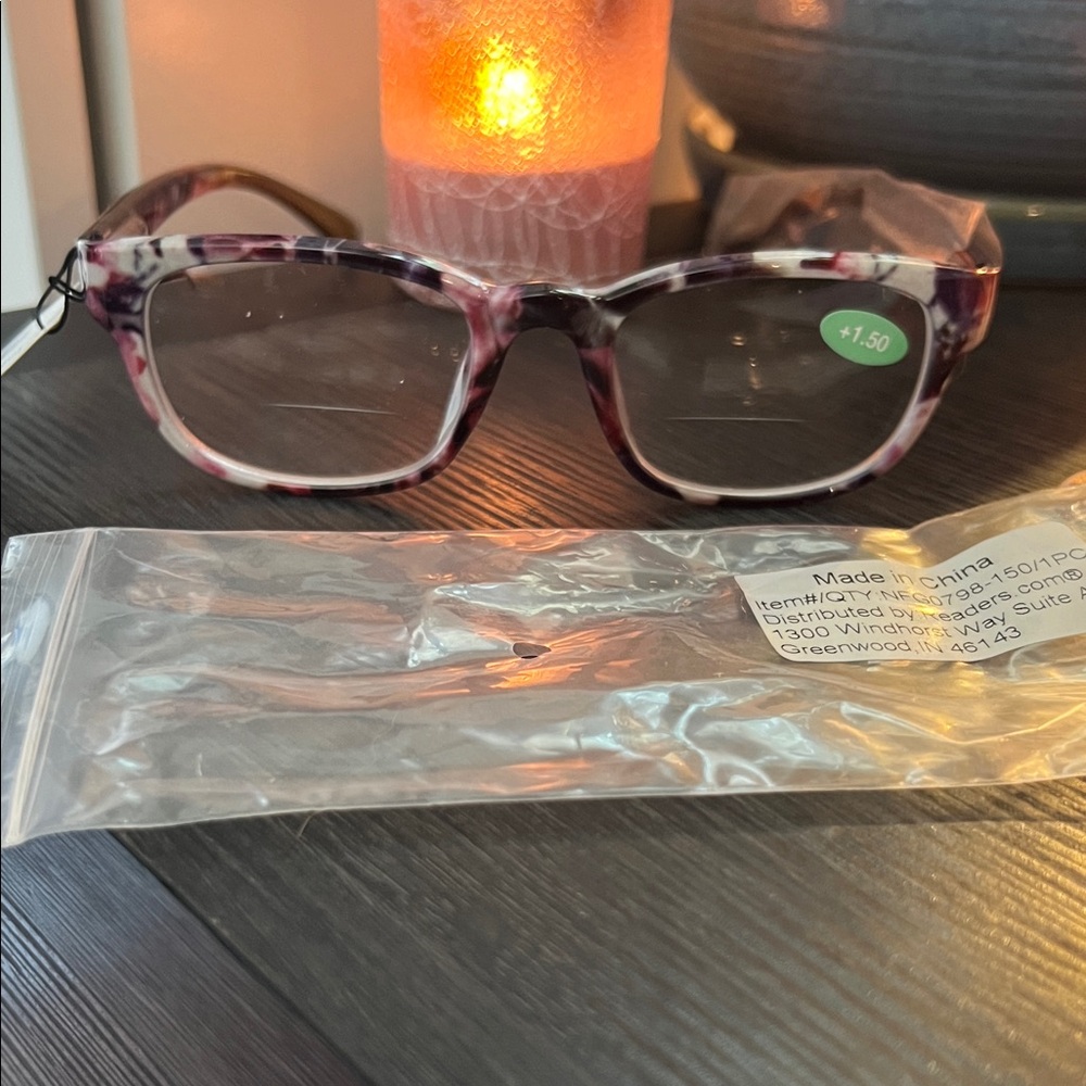 Stylish Purple Tortoise Shell Reading Glasses